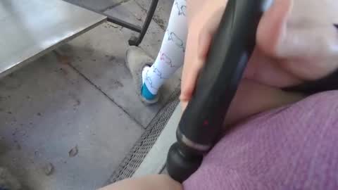 electrifiedlove_ online show from 12/15/25, 03:05