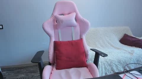 eleganc3 online show from 02/06/26, 07:02