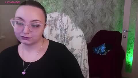 Snapshot of elegant_audacity chatting on 12/03/24, 10:39 Rachel online show from 12/03/24, 10:39