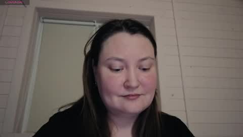 Snapshot of elegant_pleasure chatting on 04/03/26, 08:40 elegant_pleasure online show from 04/03/26, 08:40