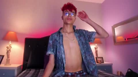 Snapshot of elegant_wolf chatting on 12/27/24, 05:52 Elegant online show from 12/27/24, 05:52