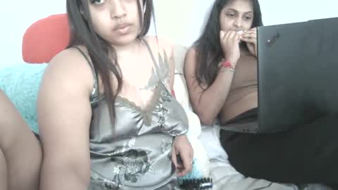 Kaykay online show from 10/24/25, 09:06