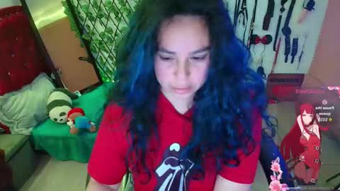 Snapshot of elektra_91 chatting on 10/04/25, 02:15 elektra online show from 10/04/25, 02:15