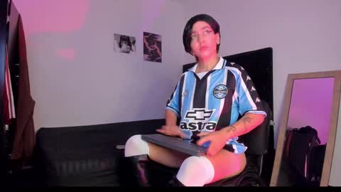 elektra carey online show from 11/22/25, 11:48