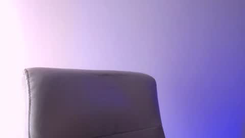 Snapshot of elektra_sky11 chatting on 02/01/25, 12:58 Elektra Sky online show from 02/01/25, 12:58