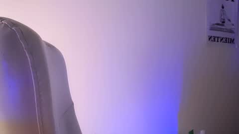 Snapshot of elektra_sky11 chatting on 02/08/25, 06:12 Elektra Sky online show from 02/08/25, 06:12