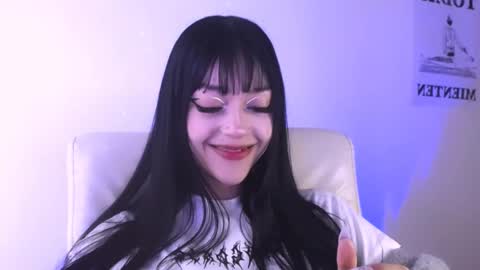 Snapshot of elektra_sky11 chatting on 02/18/25, 02:06 Elektra Sky online show from 02/18/25, 02:06