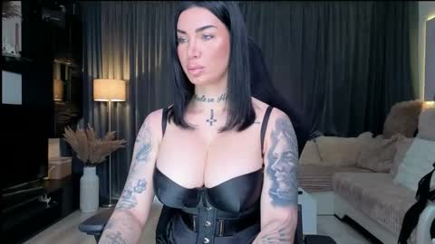 Snapshot of elektravelvet chatting on 03/27/26, 08:37 ElektraSheDemon online show from 03/27/26, 08:37