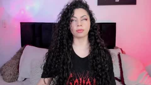 Elena  online show from 09/26/25, 04:49