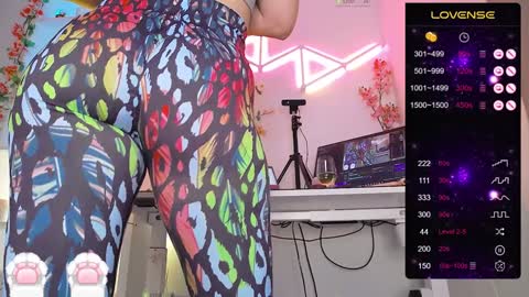 Elena online show from 01/26/25, 08:13