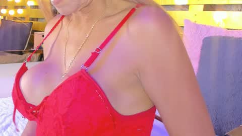 Elena online show from 03/08/25, 07:20