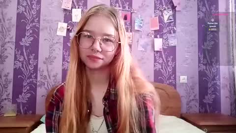 Mia online show from 02/21/26, 04:24