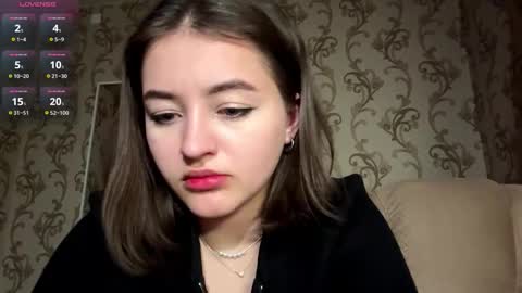 Snapshot of elenacastellani chatting on 03/09/26, 06:12 Mia online show from 03/09/26, 06:12