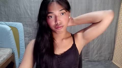 Snapshot of elenacum chatting on 10/07/25, 03:42 elenacum online show from 10/07/25, 03:42