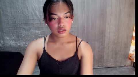 Snapshot of elenacum chatting on 11/05/25, 05:51 elenacum online show from 11/05/25, 05:51