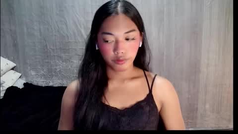 Snapshot of elenacum chatting on 11/14/25, 03:38 elenacum online show from 11/14/25, 03:38