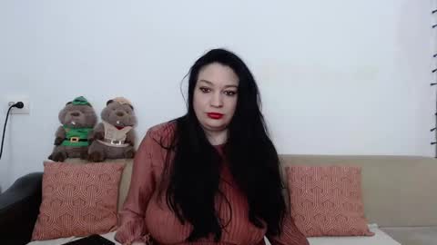 ElenaTroyy online show from 02/11/25, 09:46