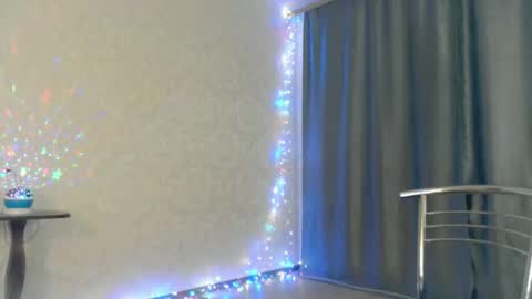 Snapshot of elenaza chatting on 04/22/26, 08:32 elenaza online show from 04/22/26, 08:32