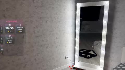 Annie PVT IS OPEN online show from 02/02/26, 09:35