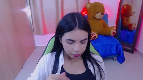 agnes online show from 02/08/25, 07:05