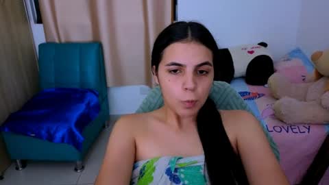 agnes online show from 10/03/25, 11:35
