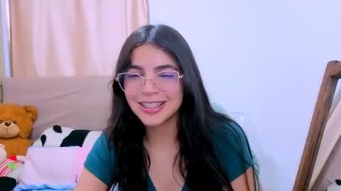 agnes online show from 02/11/26, 06:35