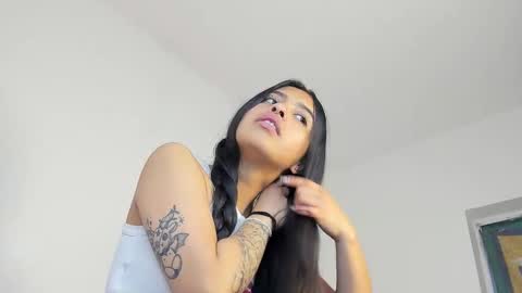 Elena  online show from 02/25/26, 12:59