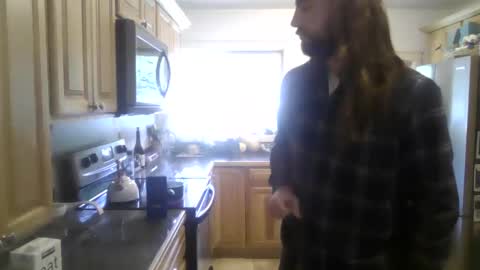 Snapshot of elephantfox chatting on 01/23/25, 09:07 fox online show from 01/23/25, 09:07