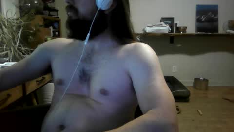 Snapshot of elephantfox chatting on 11/15/25, 06:33 fox online show from 11/15/25, 06:33