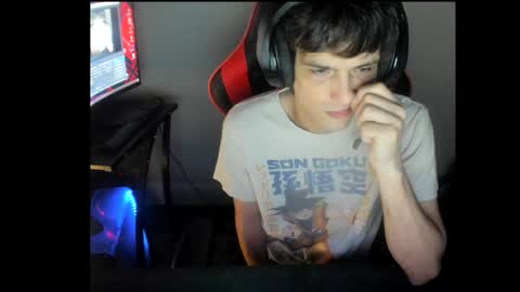 elephantrunkman online show from 01/12/25, 04:21