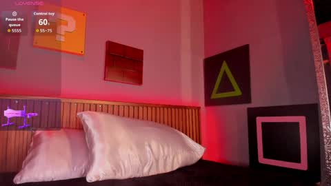 ELETTRA online show from 04/10/26, 02:17