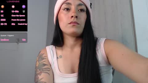 Millie bobby online show from 01/07/25, 02:51