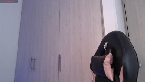 Millie bobby online show from 01/31/25, 11:35