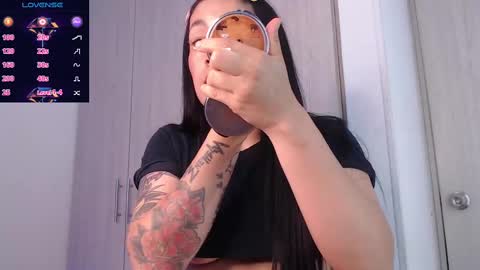 Millie bobby online show from 03/12/25, 01:51