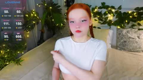 Snapshot of elfamirielle chatting on 03/10/26, 07:35 Elfa online show from 03/10/26, 07:35