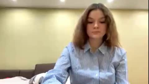 Snapshot of elfredabalderama chatting on 02/24/26, 05:33 Mila online show from 02/24/26, 05:33