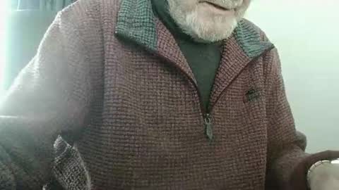 Snapshot of elfyonee chatting on 12/08/24, 11:03 elfyonee online show from 12/08/24, 11:03