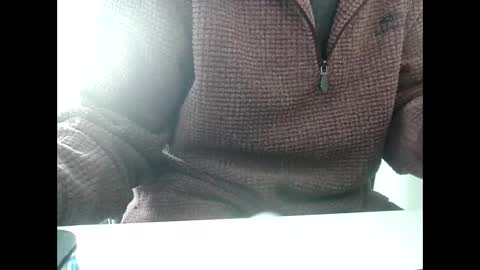 Snapshot of elfyonee chatting on 12/14/24, 10:45 elfyonee online show from 12/14/24, 10:45