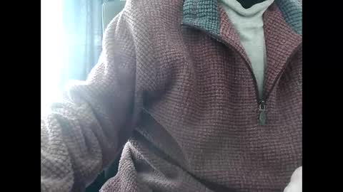 Snapshot of elfyonee chatting on 01/03/25, 11:46 elfyonee online show from 01/03/25, 11:46