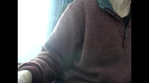 Snapshot of elfyonee chatting on 02/05/25, 09:25 elfyonee online show from 02/05/25, 09:25