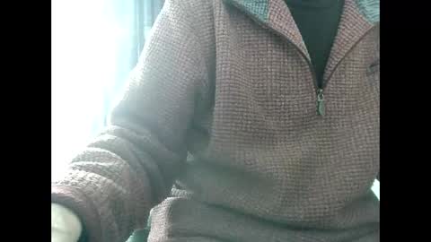 Snapshot of elfyonee chatting on 02/21/25, 09:56 elfyonee online show from 02/21/25, 09:56