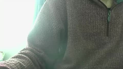 Snapshot of elfyonee chatting on 02/25/25, 11:08 elfyonee online show from 02/25/25, 11:08