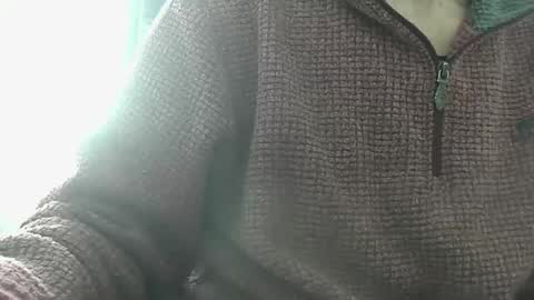 Snapshot of elfyonee chatting on 02/25/25, 02:11 elfyonee online show from 02/25/25, 02:11