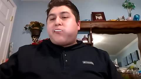 elgotti13 online show from 12/03/25, 09:46