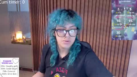 Snapshot of eli666uwu chatting on 03/04/26, 10:54 eli666uwu online show from 03/04/26, 10:54