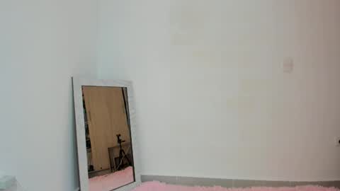 Elizabeth online show from 03/10/25, 07:40