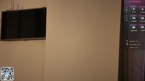 Elizabeth Lizi online show from 11/23/25, 12:49