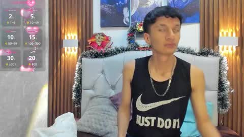 Elian Julian online show from 11/19/25, 08:09