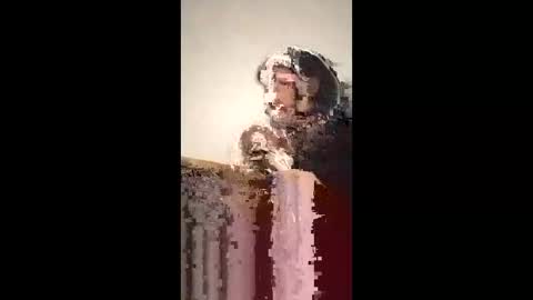 Snapshot of eliana_e chatting on 04/19/26, 04:17 Eliana online show from 04/19/26, 04:17