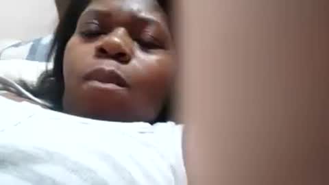 elianis598477 online show from 01/19/25, 05:48